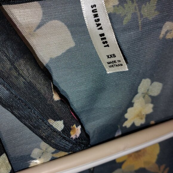 Aritzia Floral Ballet Wrap Top - Picture 2 of 5